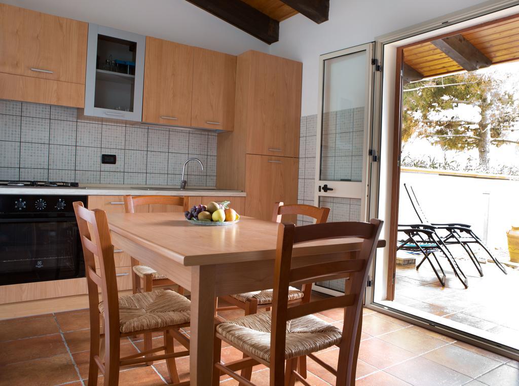 Residence Valentina Balestrate Εξωτερικό φωτογραφία